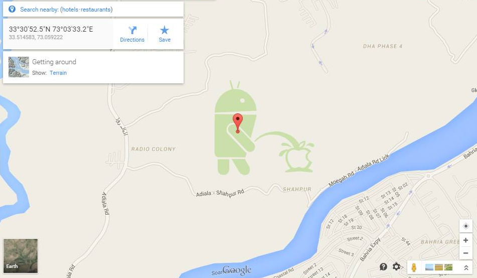 Android bot peeing at Apple logo